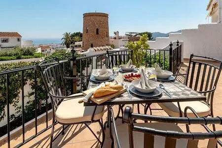 Hermosa Casa Con Terraza E Increibles Vistas Al Mar Y La Montana Nerja Holiday home